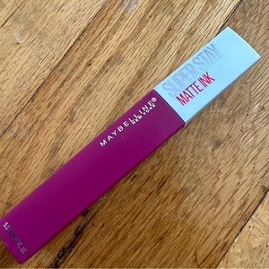 NWT Maybelline SUPER STAY MATTE INK no. 120 ARTIST